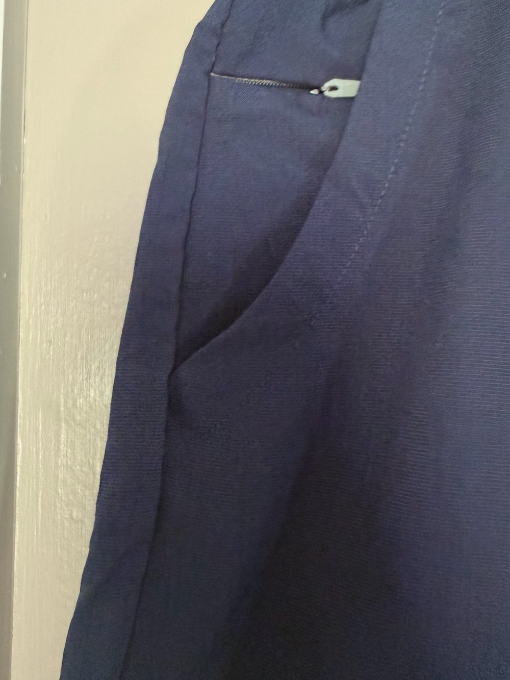 Wide-Leg Navy Trousers with Zip Pocket